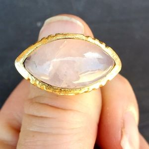 New Unique Rose Quartz Two Tone Unisex Ring.